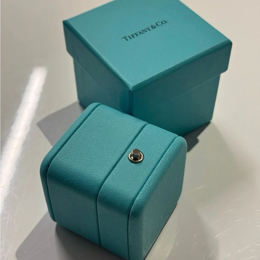 Tiffany & Co. Engagement Ring Box - Picture 4 of 7
